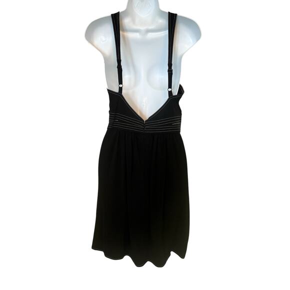 BCBG MaxAzria Black w/White Thread Trim Summer. Dress - Picture 2 of 9